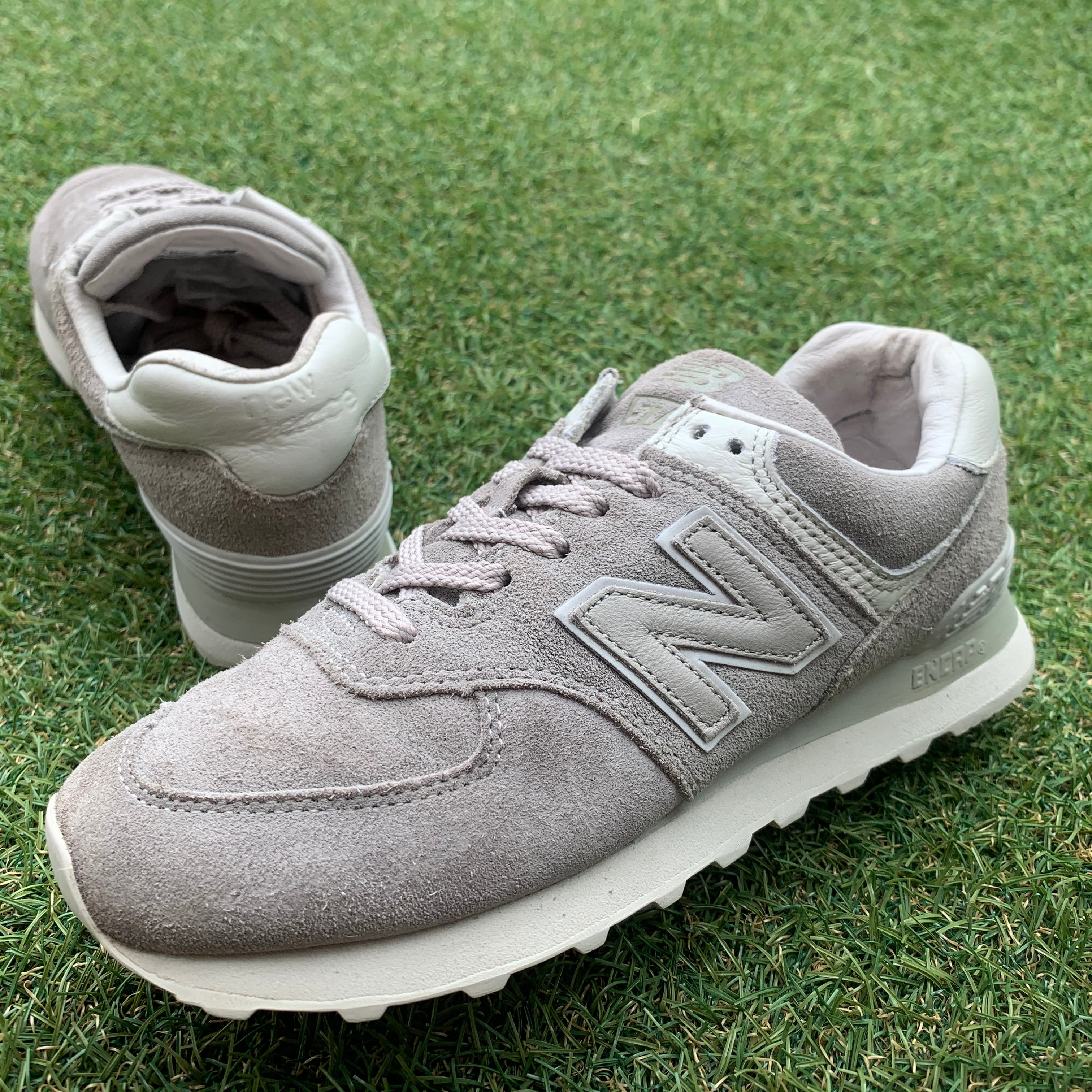 green label relaxing× newbalance  23.5cm