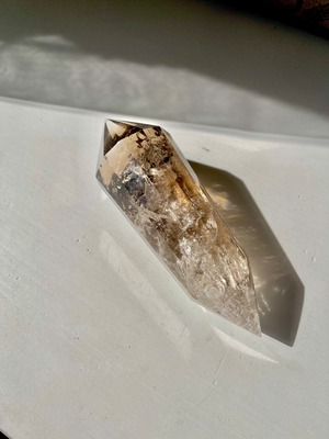 究極のヴォーゲルワンド(レインボースモーキークオーツ）