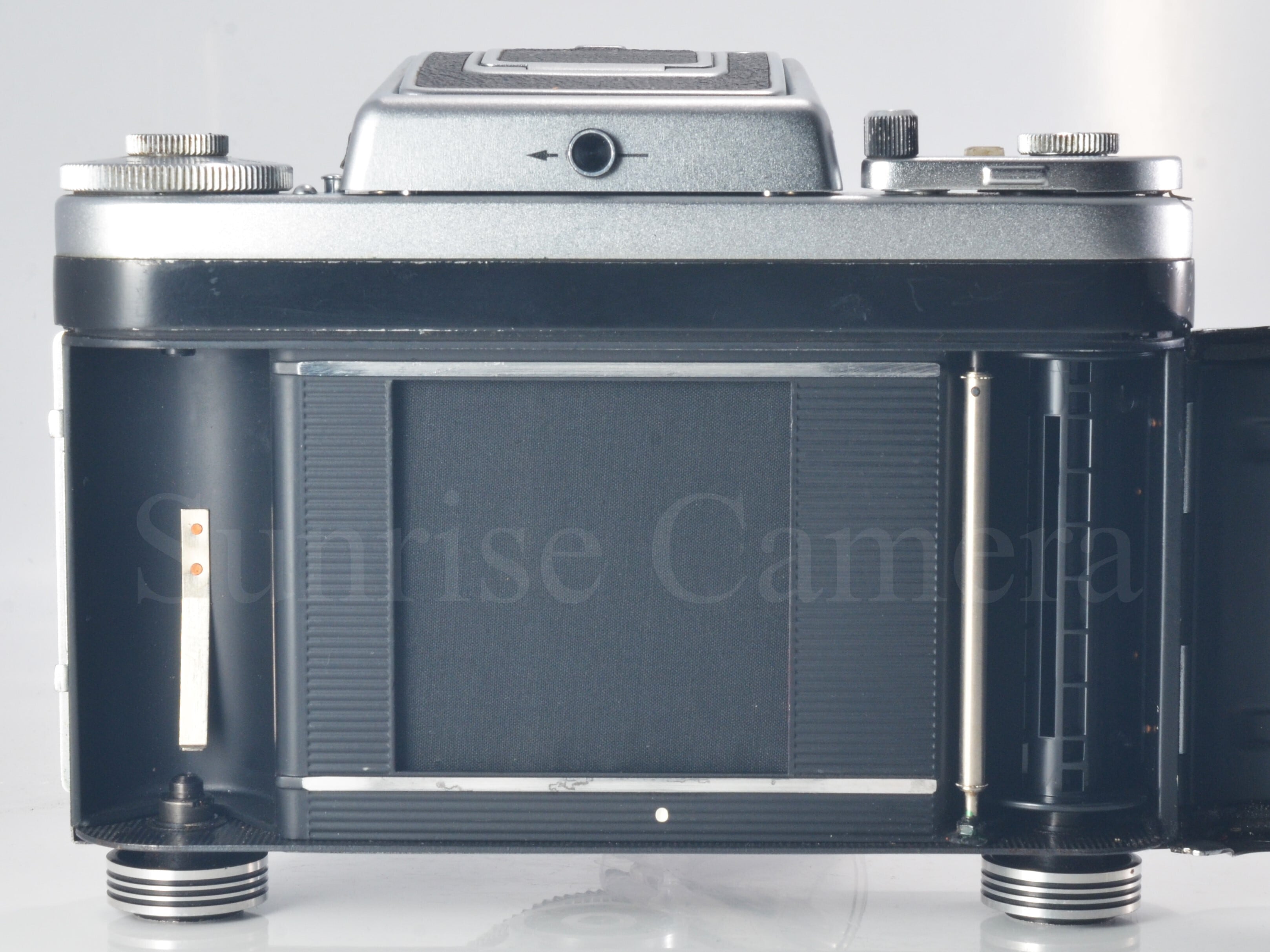 PENTACON six TL / Carl Zeiss Jena DDR MC BIOMETAR 80mm F2.8 整備済