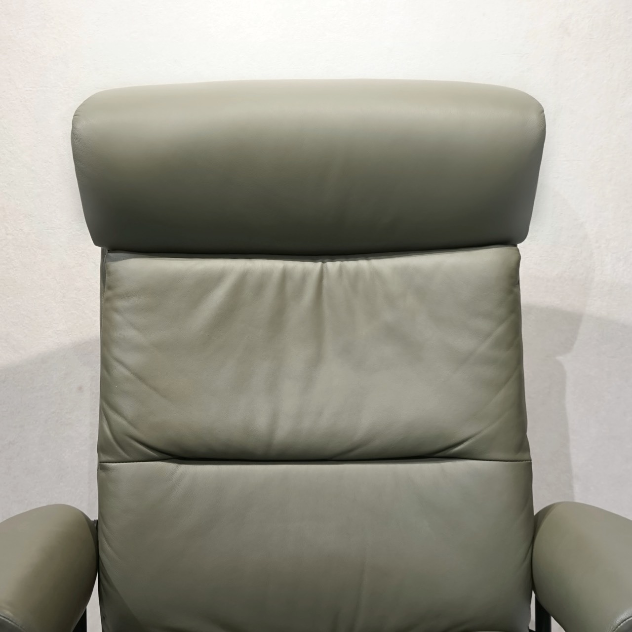 EKORNES エコーネス Stressless Tokyo ストレスレス トーキョー 1人掛け ソファ 1Pソファ リクライニングチェア オットマン付き パーソナルチェア 本革 椅子 チェア モダン 北欧 ホテルライク