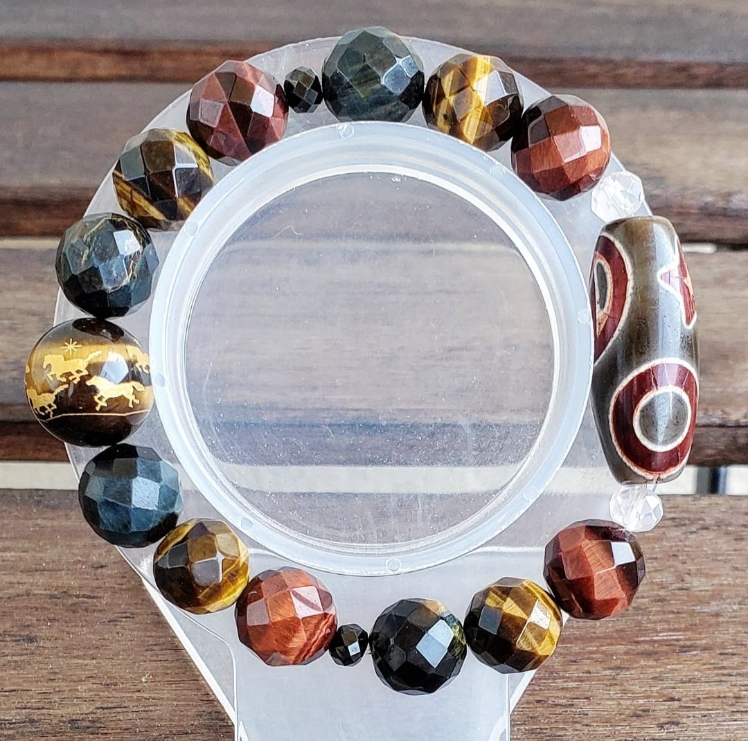 大玉〉天眼石(アイアゲート)&紅縞瑪瑙(サードオニキス) | gemgem