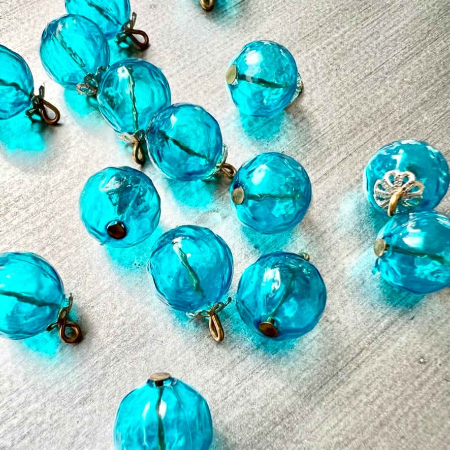 ビーズ | 輸入アクセサリーパーツ・雑貨 kiraline - キラリネ -