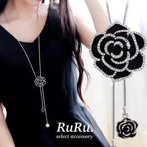 rose long necklace