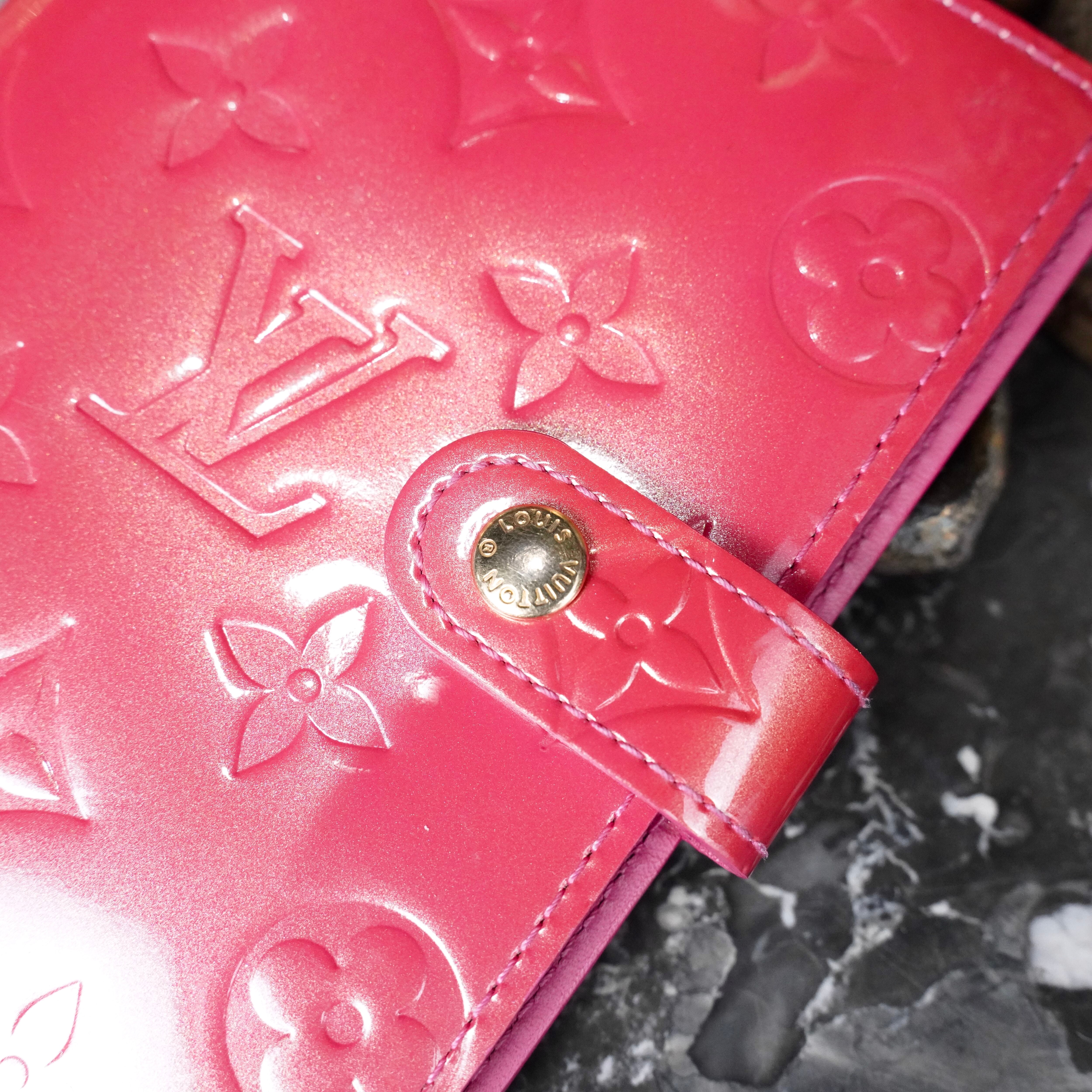 LOUIS VUITTON R2101F MONOGRAM PATTERNED LEATHER NOTEBOOK COVER