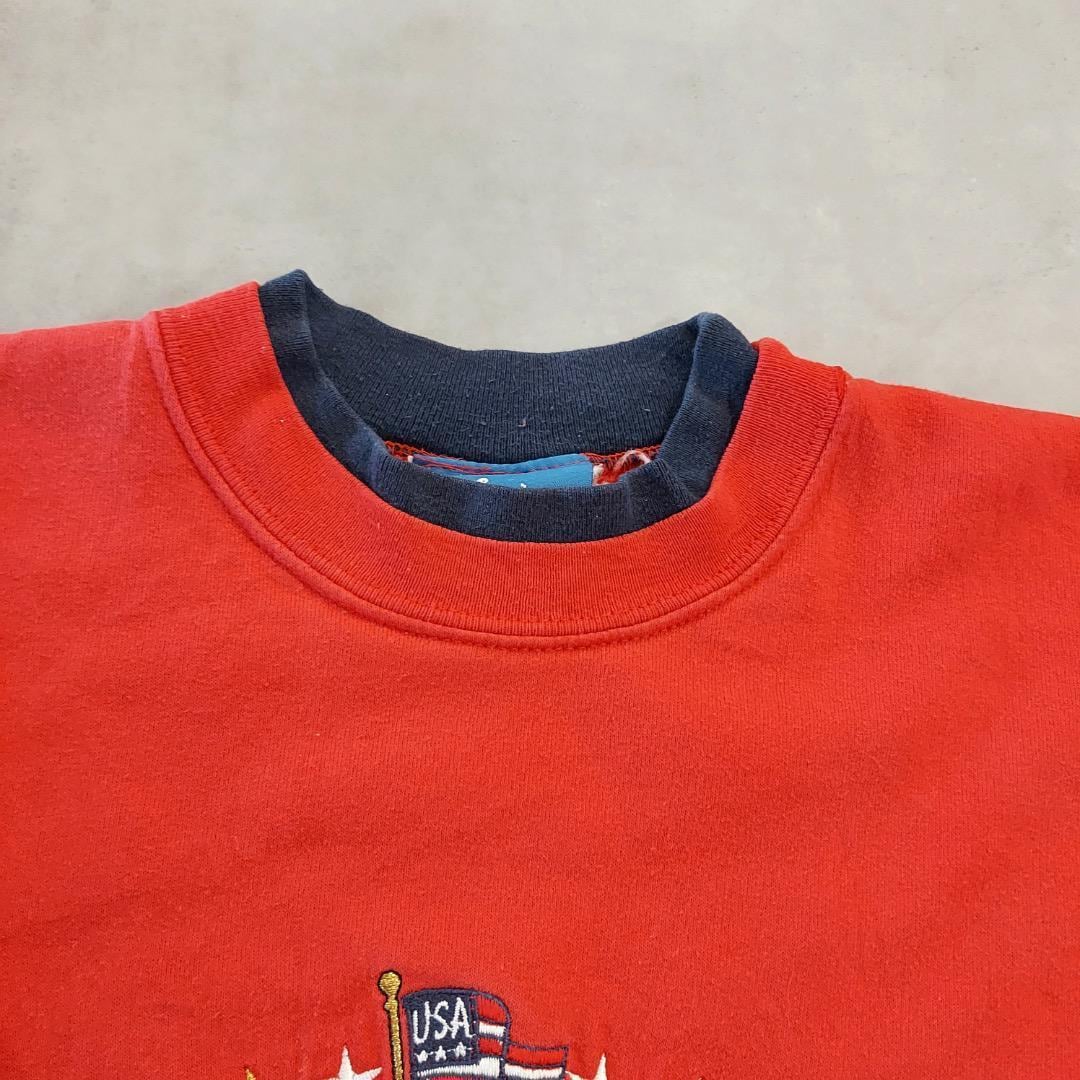ディズニー スウェット 古着 ミッキー 刺繍 00s L 赤 黒 16416 | fuufu