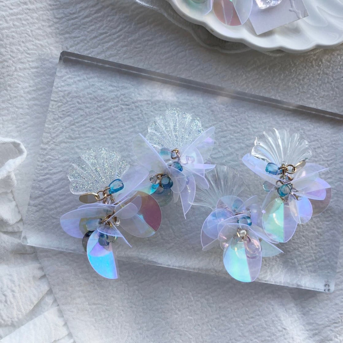 no.843 人魚姫のゆらゆらピアス シェル マーメイド Mermaid クリア
