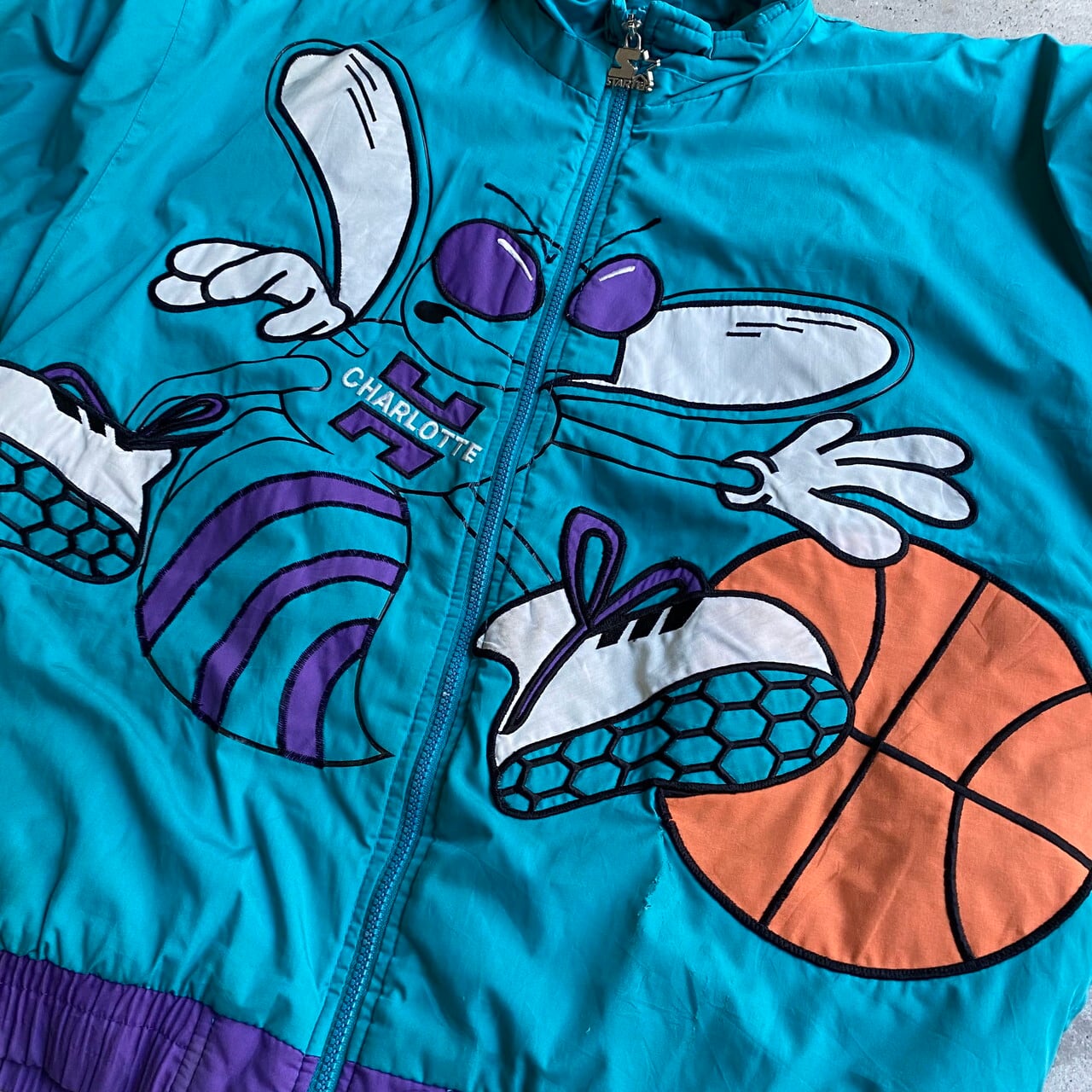 【Hornets】スターター 中綿 ナイロンジャケット ホーネッツ NBA 刺繍