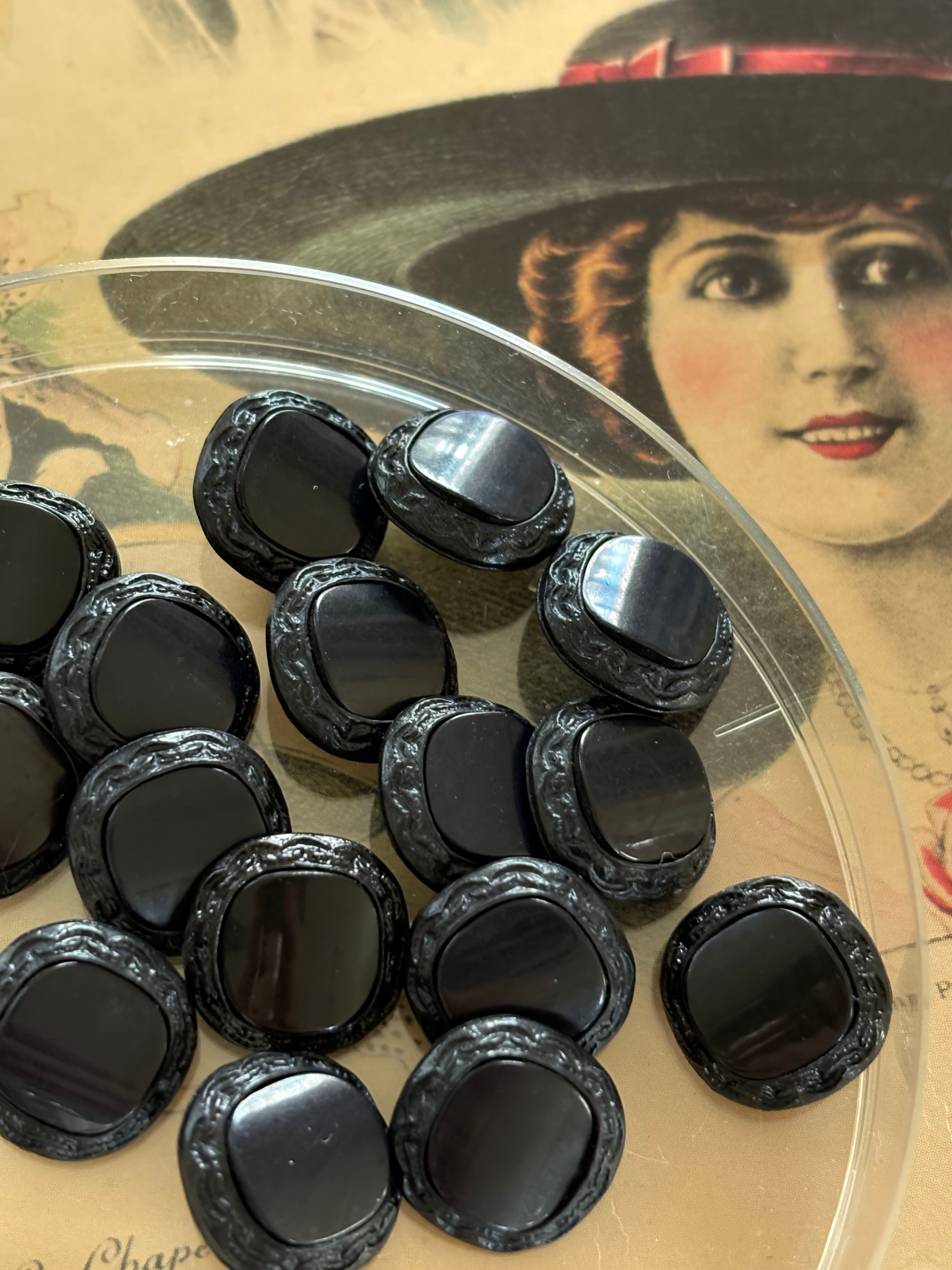 Japanese Vintage ボタン ブラック カボション 角なしスクウェア 13mm プラスチックボタン レトロ アクセサリーパーツ