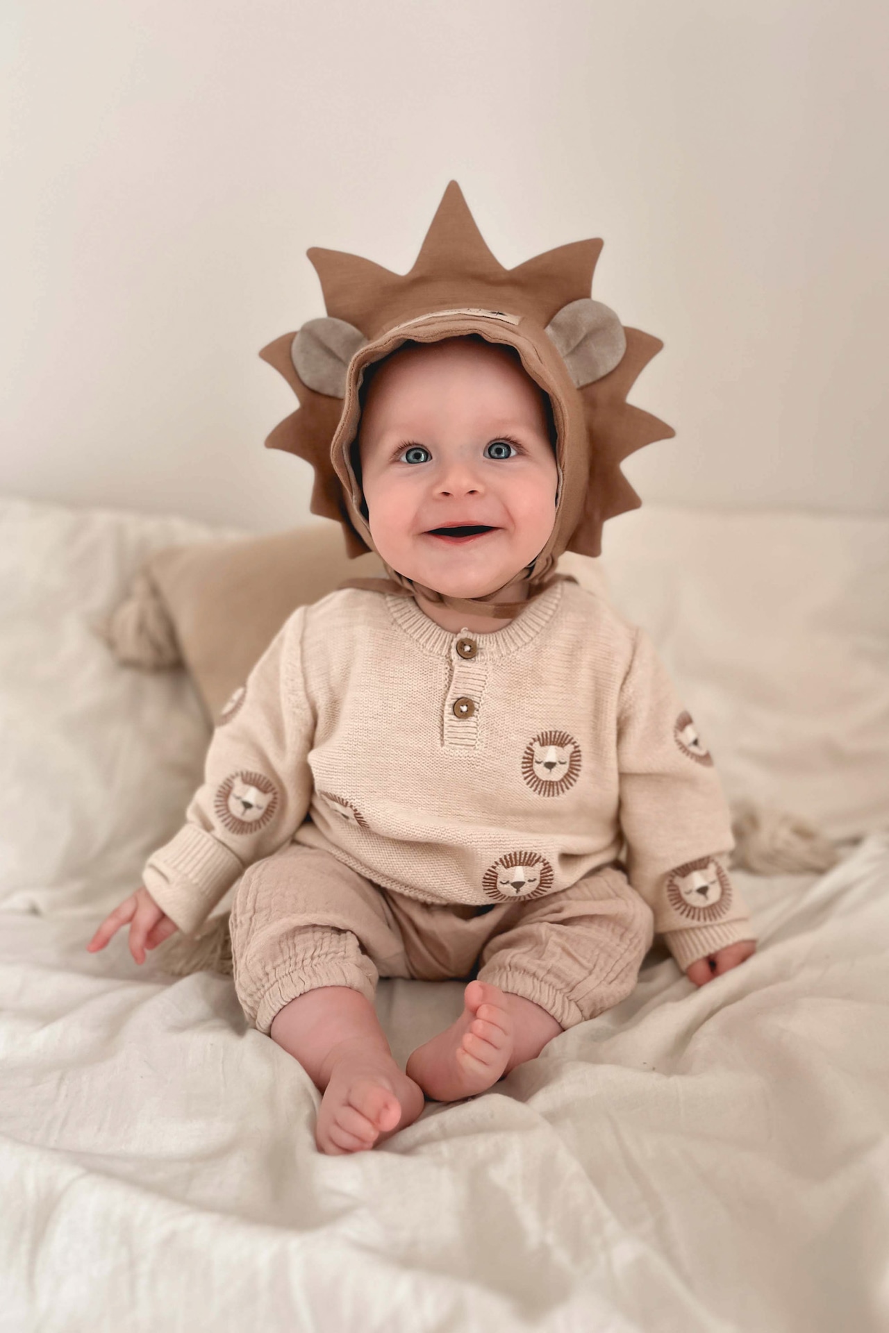 【26SS】SHOMKA / LION BONNET