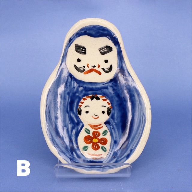 《 鈴木ハツミ 》小皿　ダルマこけし