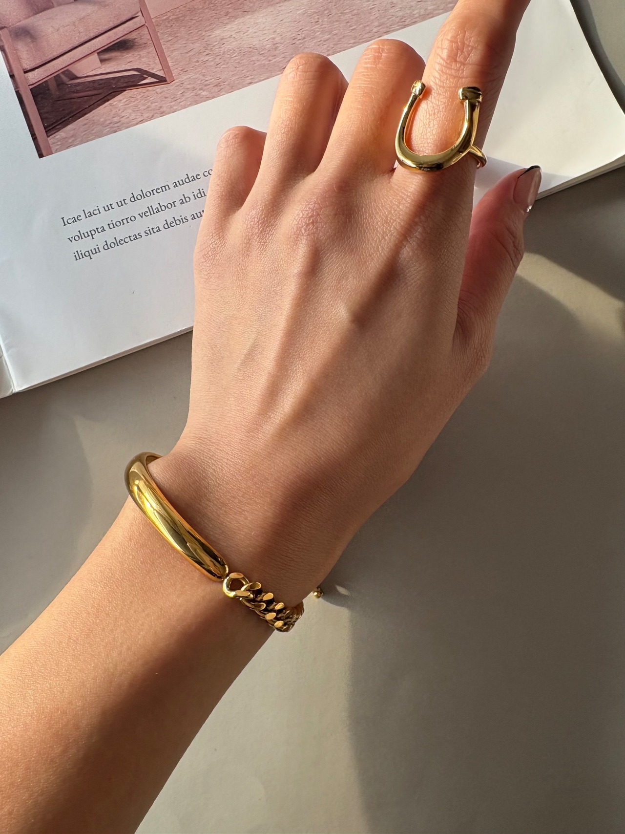 ゴールドハーフブレスレット