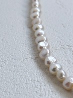 Deux Temps（ドゥ・タン） ー 3WAY ブレスレットとしても使える 淡水パールとヴィンテージのネックレスセット