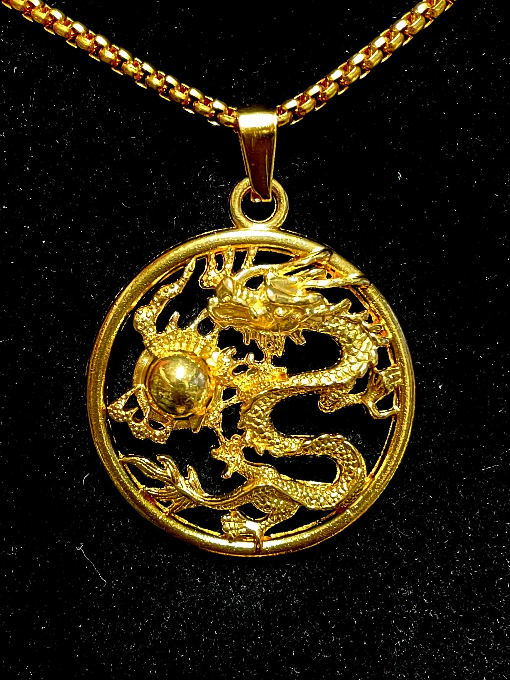 1) ファッション・アクセサリー「龍神」PT