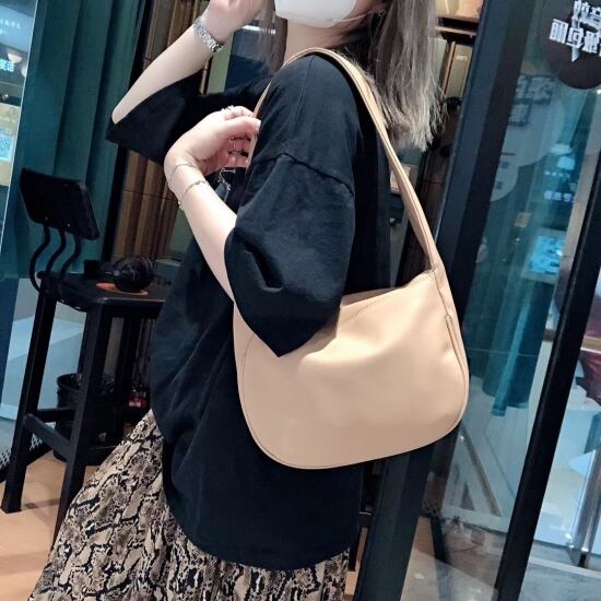 シンプルトートバッグ