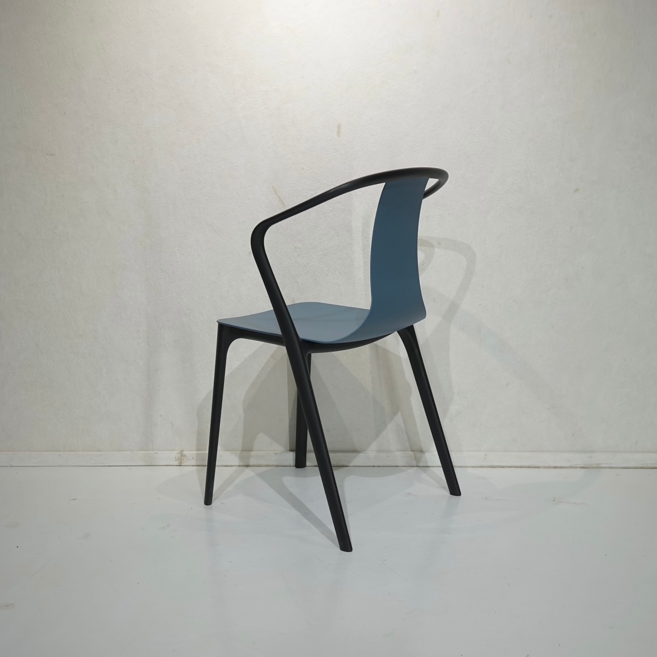 Vitra ヴィトラ Belleville Chair ベルヴィル チェア ダイニングチェア 椅子 モダン ミニマル