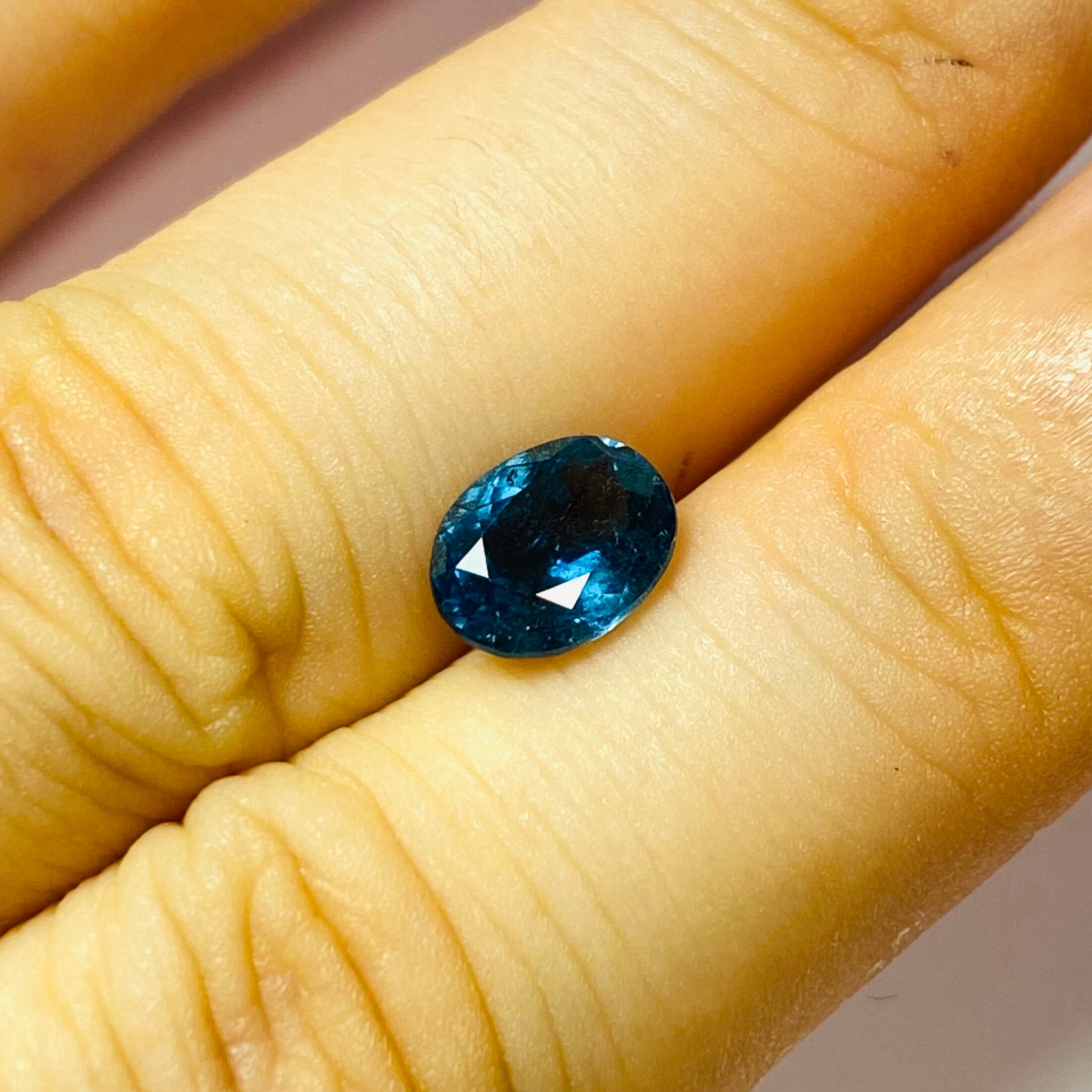 裏銀河広がるブルートルマリン