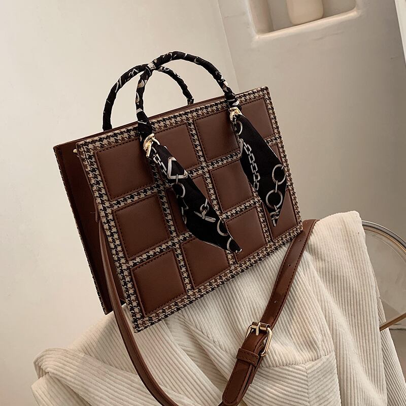 レッド スクウェア メッセンジャーバッグ 手作りハンドバック96660081829