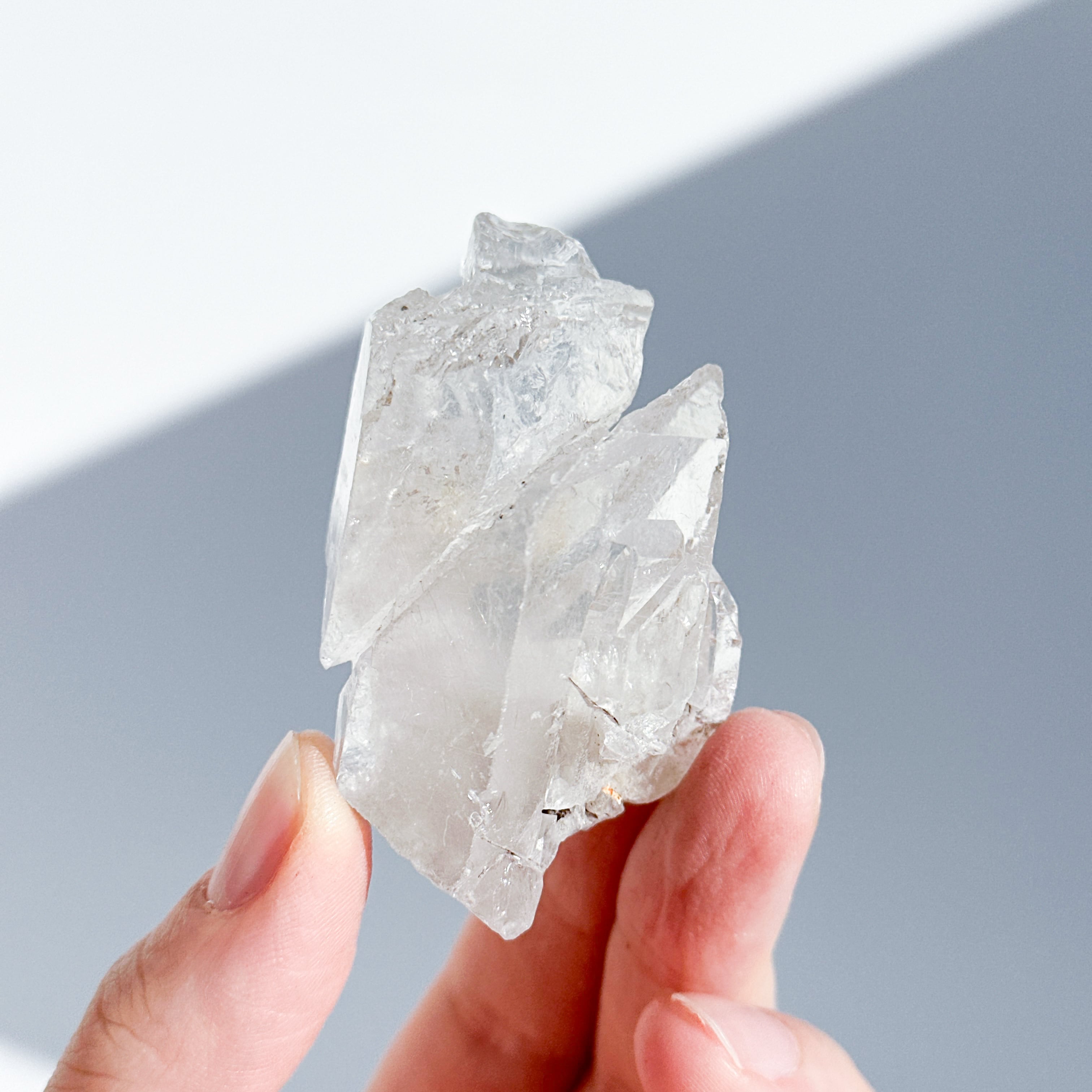 ミナスジェライス産干渉水晶(インターフェレンスクォーツ) 原石03