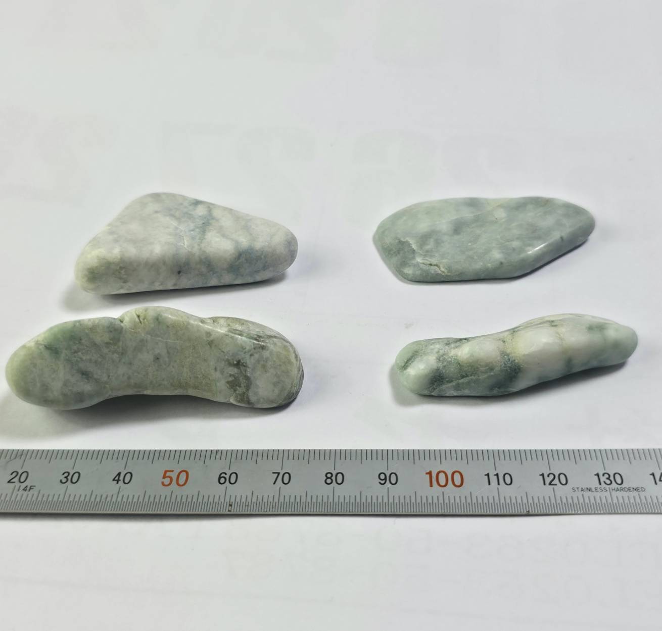 磨き石 | 糸魚川翡翠工芸家 赤羽可行BASE