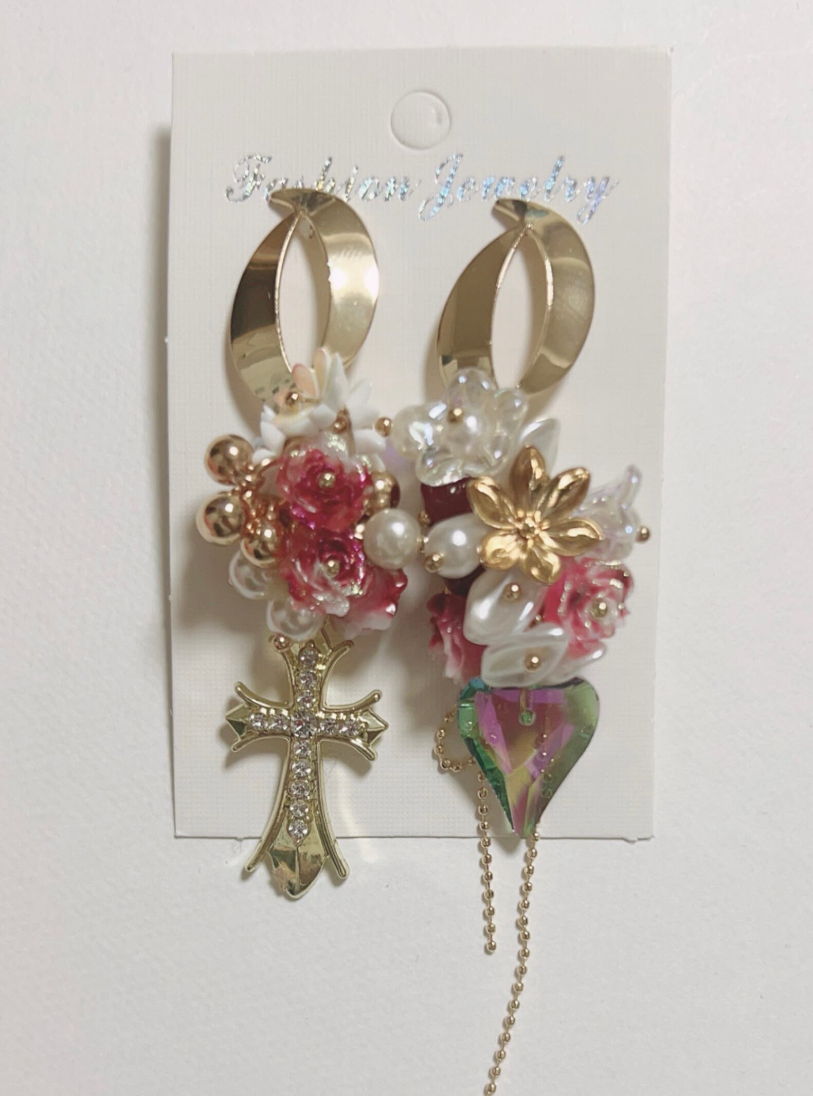 一輪の華をキミに ハンドメイド スワロフスキー ピアス | PAY ID