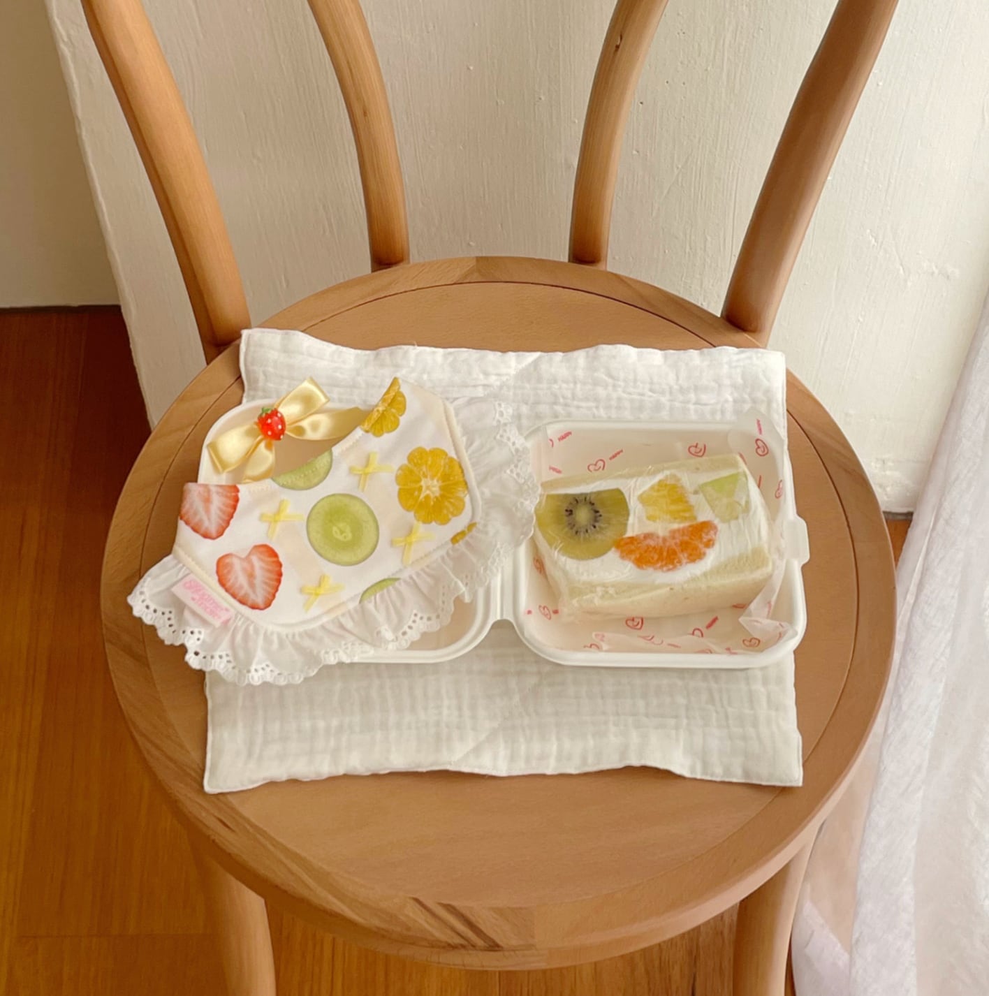 S.M/即納【hugmemore】Sando Cape
