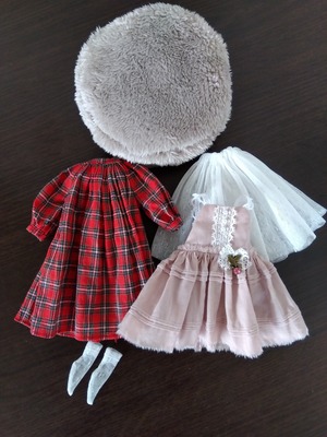 Blythe　ブライス　アウトフィット　チェック柄のワンピースセット