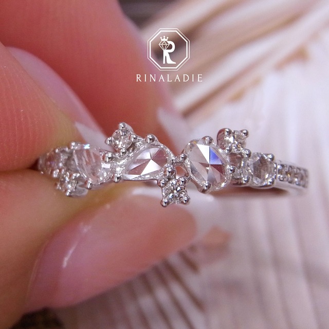 K18WG天然ダイヤモンド0.3★ファンシーローズ独り占めリング