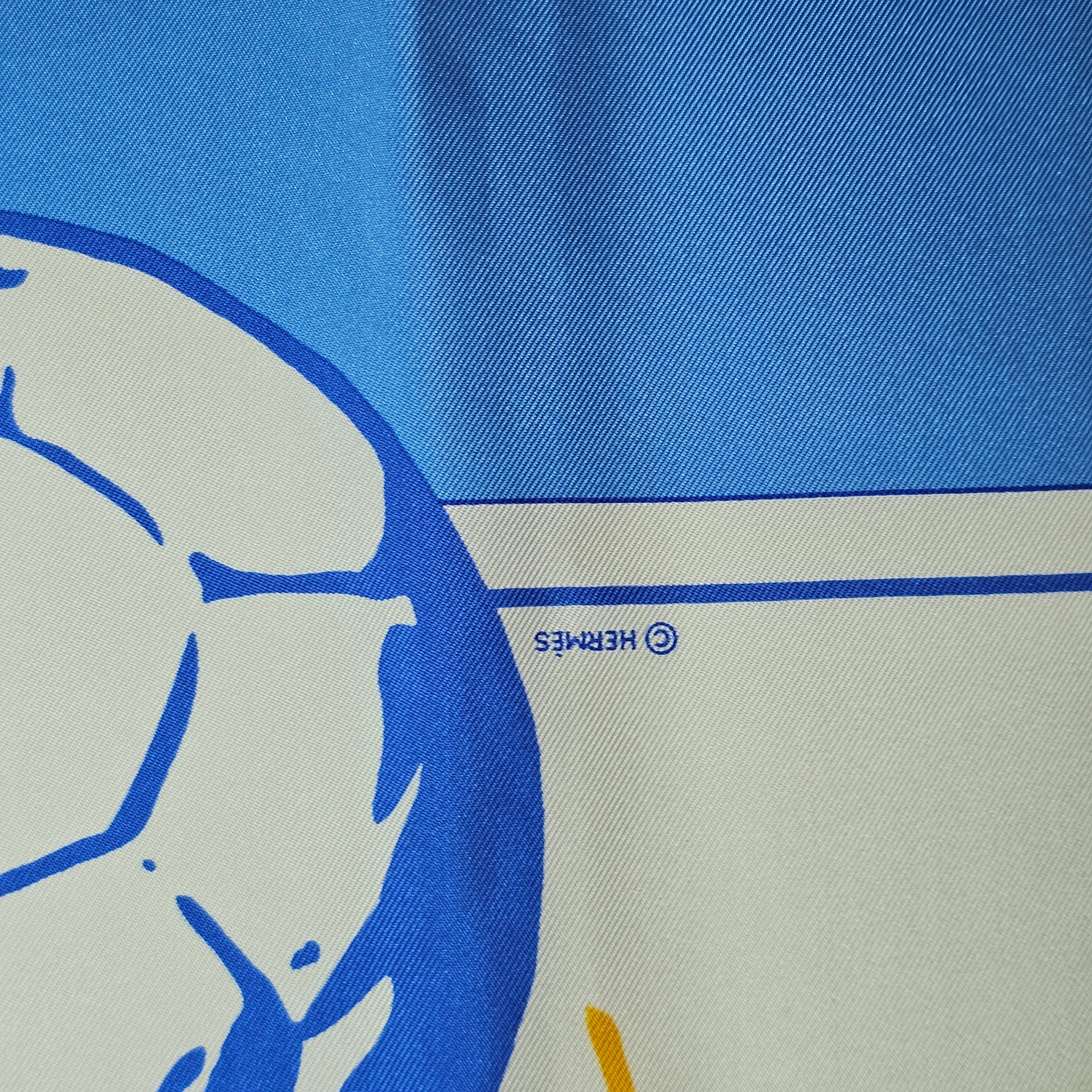 稀少 エルメス カレ90 W杯限定 サッカー スカーフ 青 稀少 エルメス カレ90 W杯限定 サッカー スカーフ 青 | Over Time Vintage