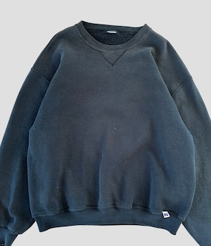 -Russell Athletic- Vintage 90s Crew Neck Sweat