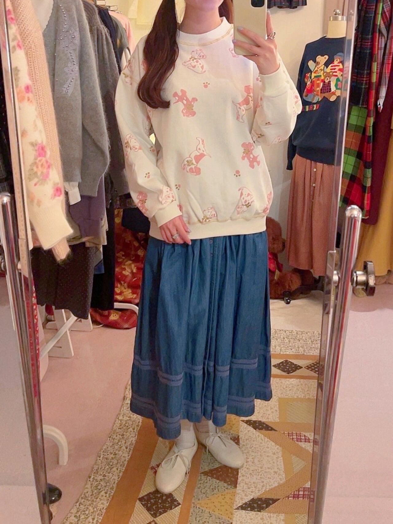 white dog lame sweat