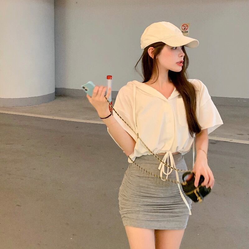 ルーズフードTシャツ レディースサマーホワイトショートトップス 夏物 ブラックストロベリース30881865962