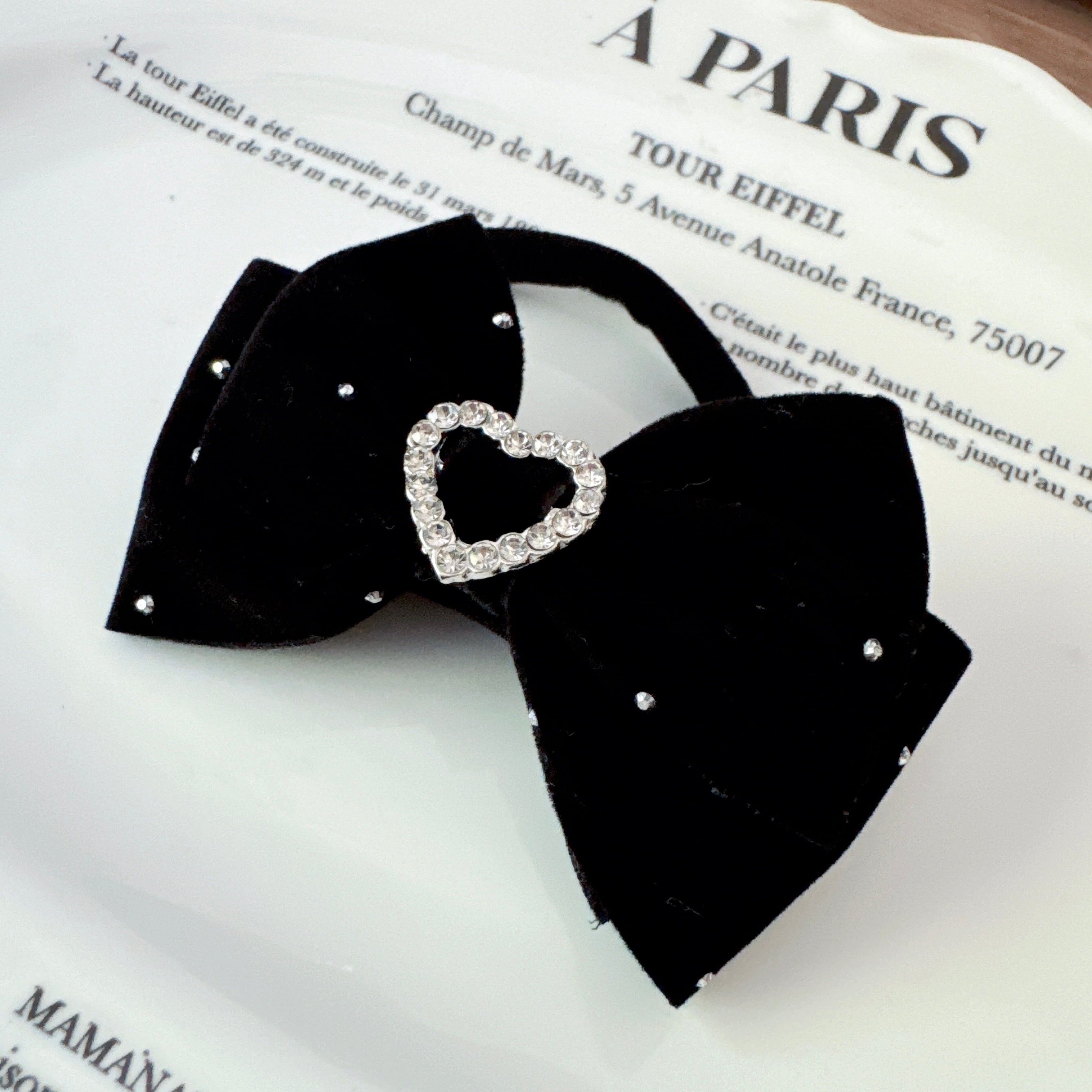 ハートビジュのキラキラ小さめリボンヘアバンド(後ろ支え付き)