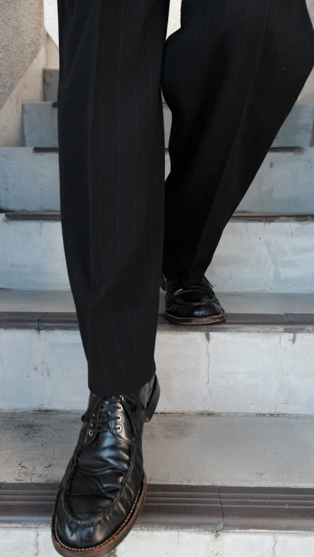 OLD ENAMEL DRESS SHOES
