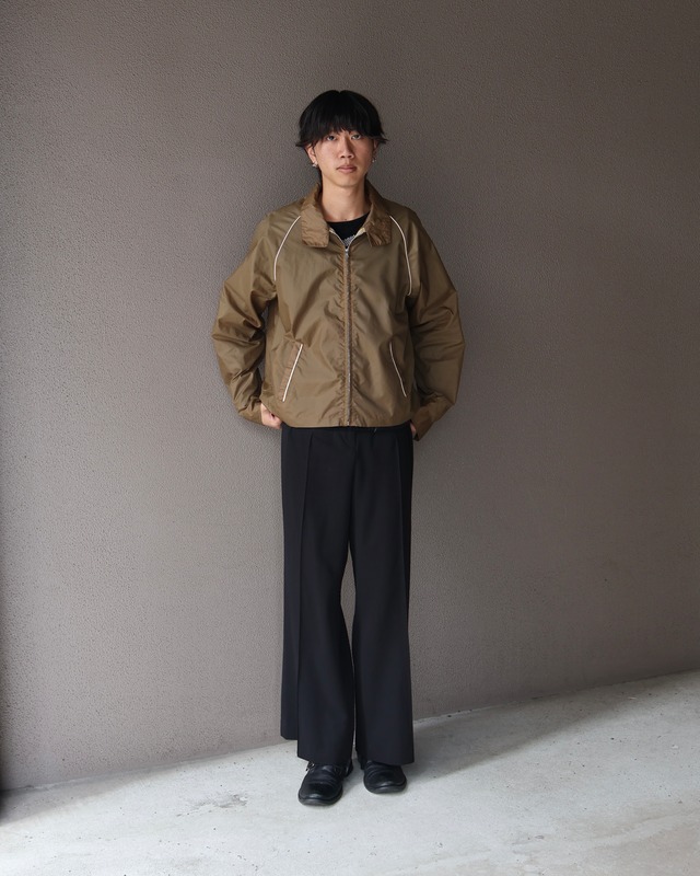 Raglan sleeve swing top blouson