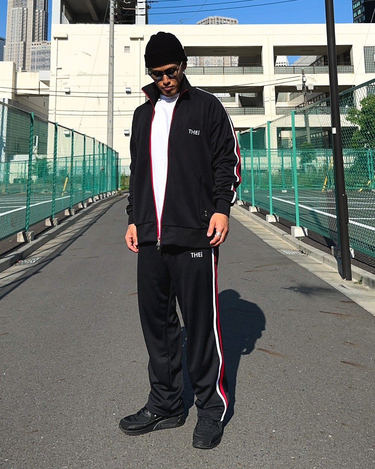 BASIC ONE POINT TRACK JACKET - BLACK / RED / WHITE