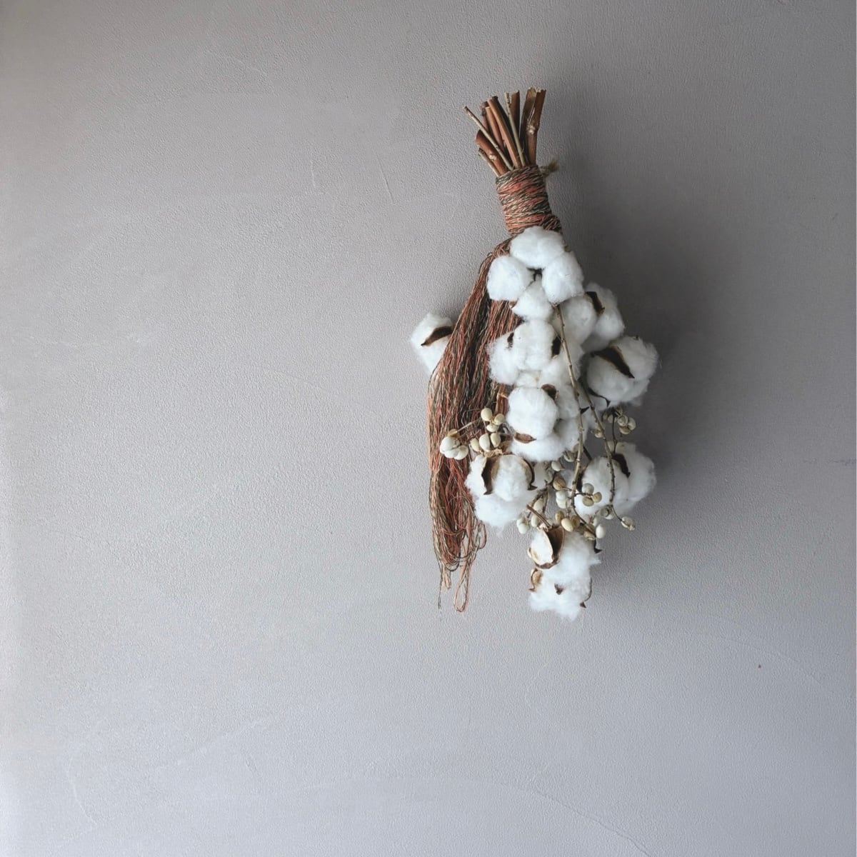 【送料込み】綿の木のスワッグ (くつした屋さんの糸 - 橙系)