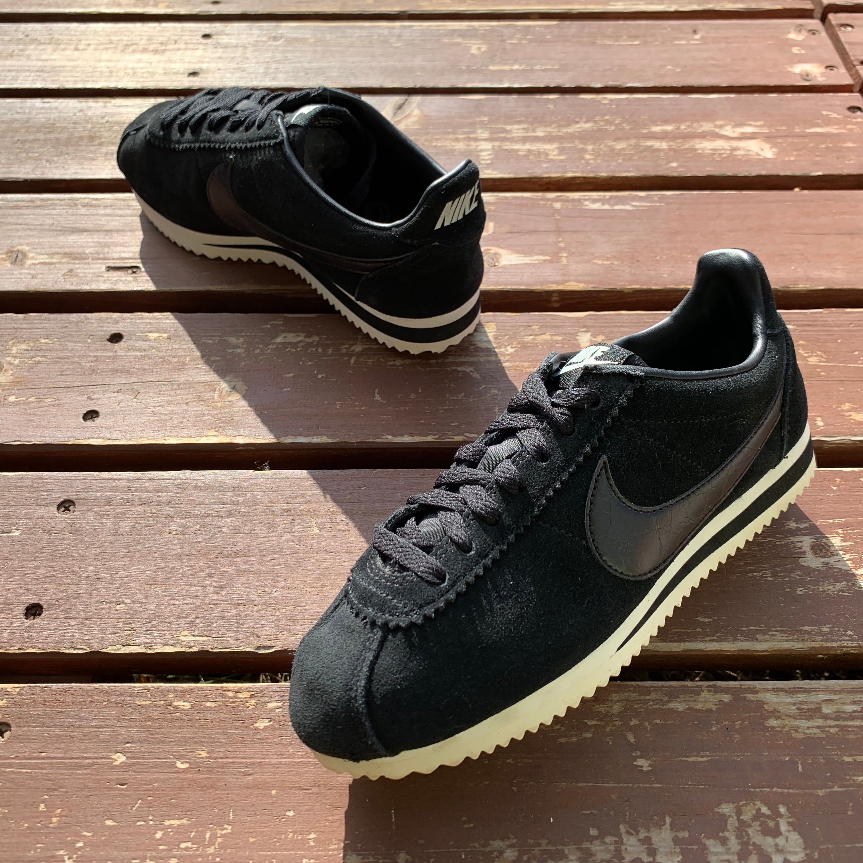 限定モデル！NIKE CLASSIC CORTEZ SUEDE ナイキ ウィメンズ クラシック