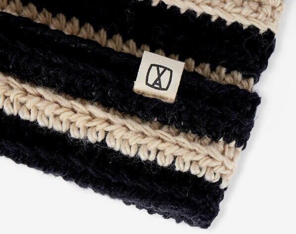 ☆RIIZE ソヒ 着用！！【VARZAR】Square Label Stripe Crochet Beanie