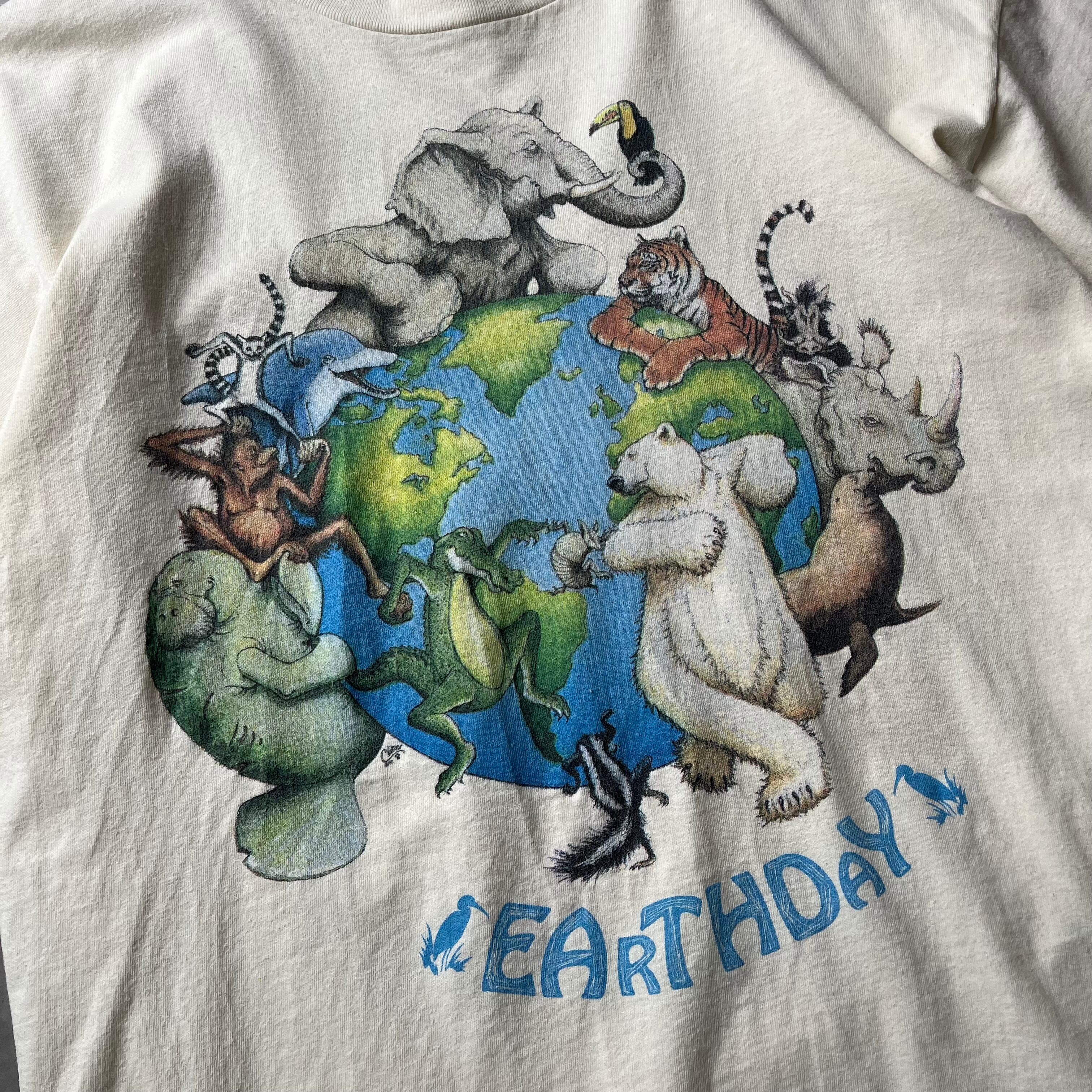 90s USA製】DOWN TO EARTH PRODUCTS アニマルTシャツ 地球 動物 | 古着