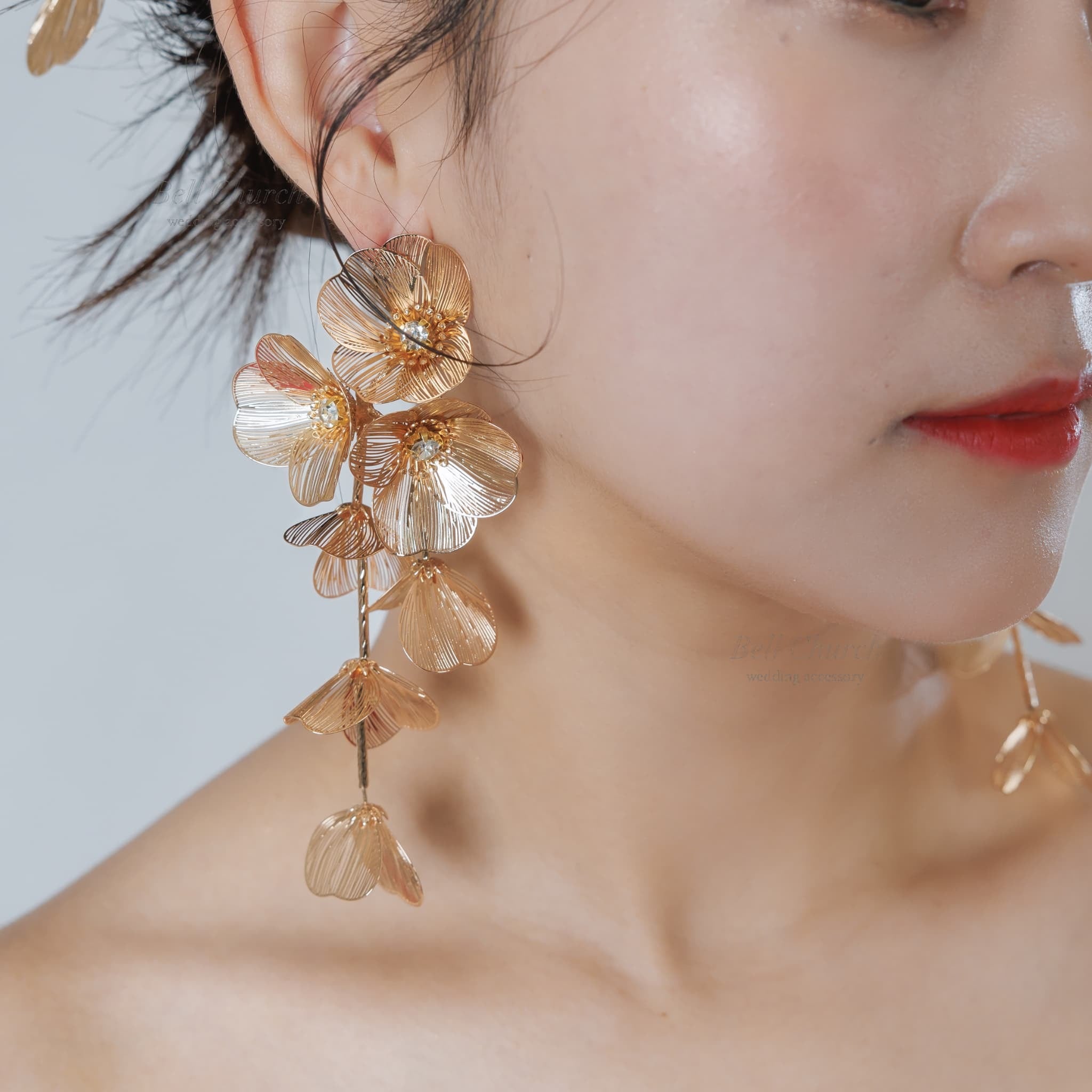 ウェディングピアス イヤリング｜ビジュー｜お花 フラワーモチーフ