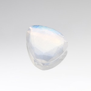 レインボーブルー ムーンストーン 5.947ct Rainbow Blue Moon Stone ペシェイプローズカット インド産 （WEB00031）