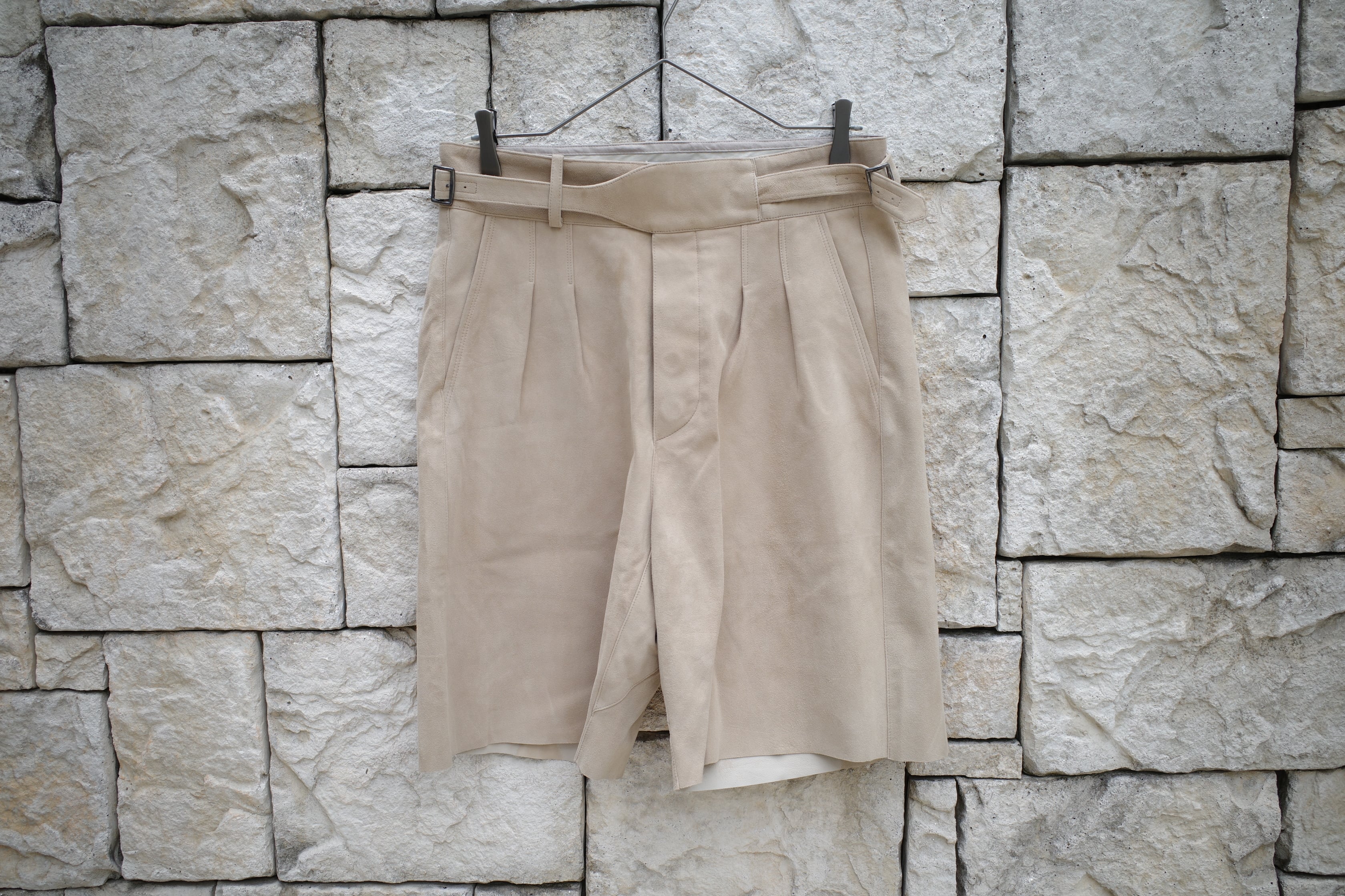 SEVEN BY SEVEN(セブンバイセブン) / Leather Gurkha Shorts -mocha-
