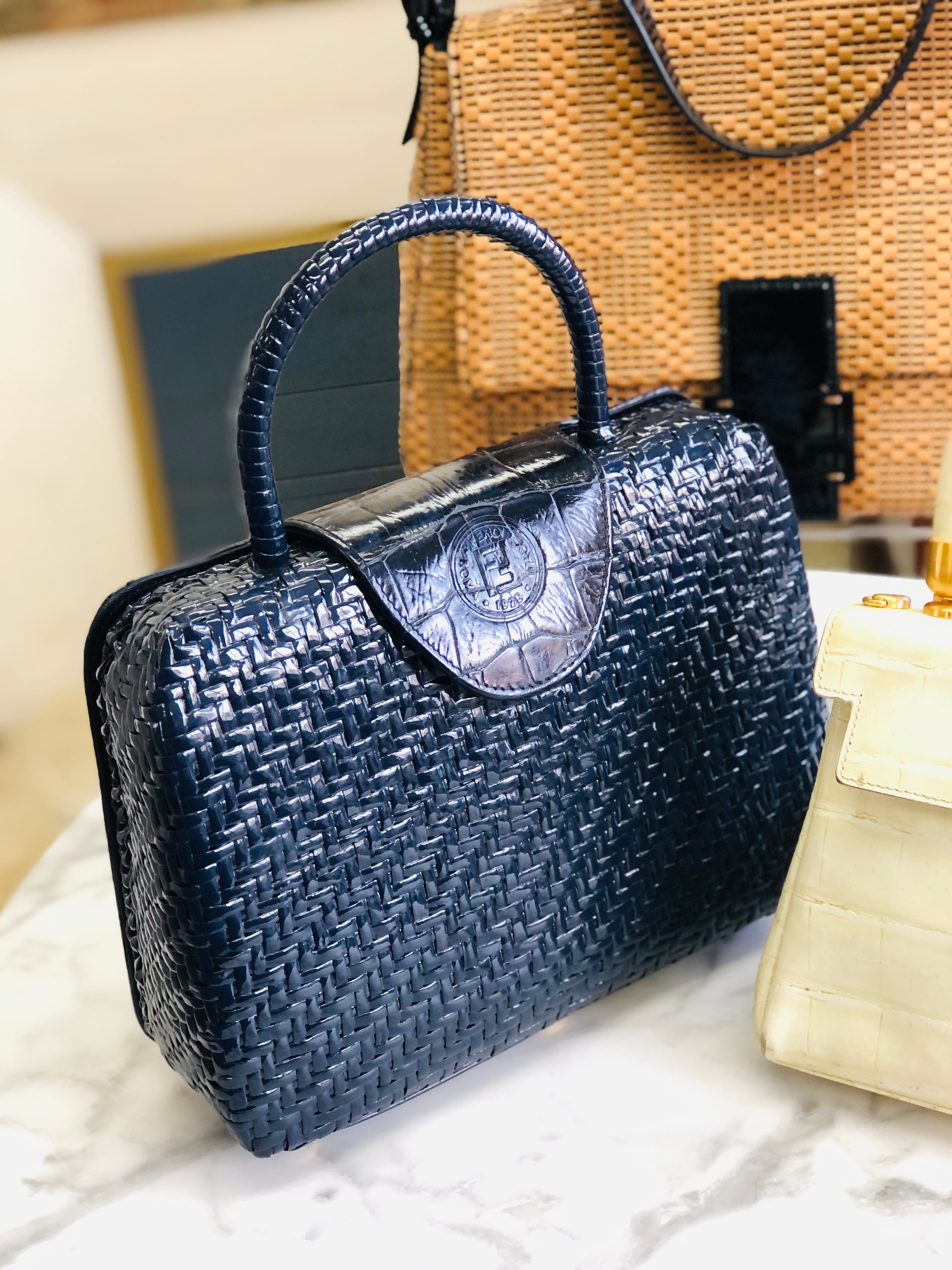 FENDI フェンディ 巾着ショルダー かごバッグ