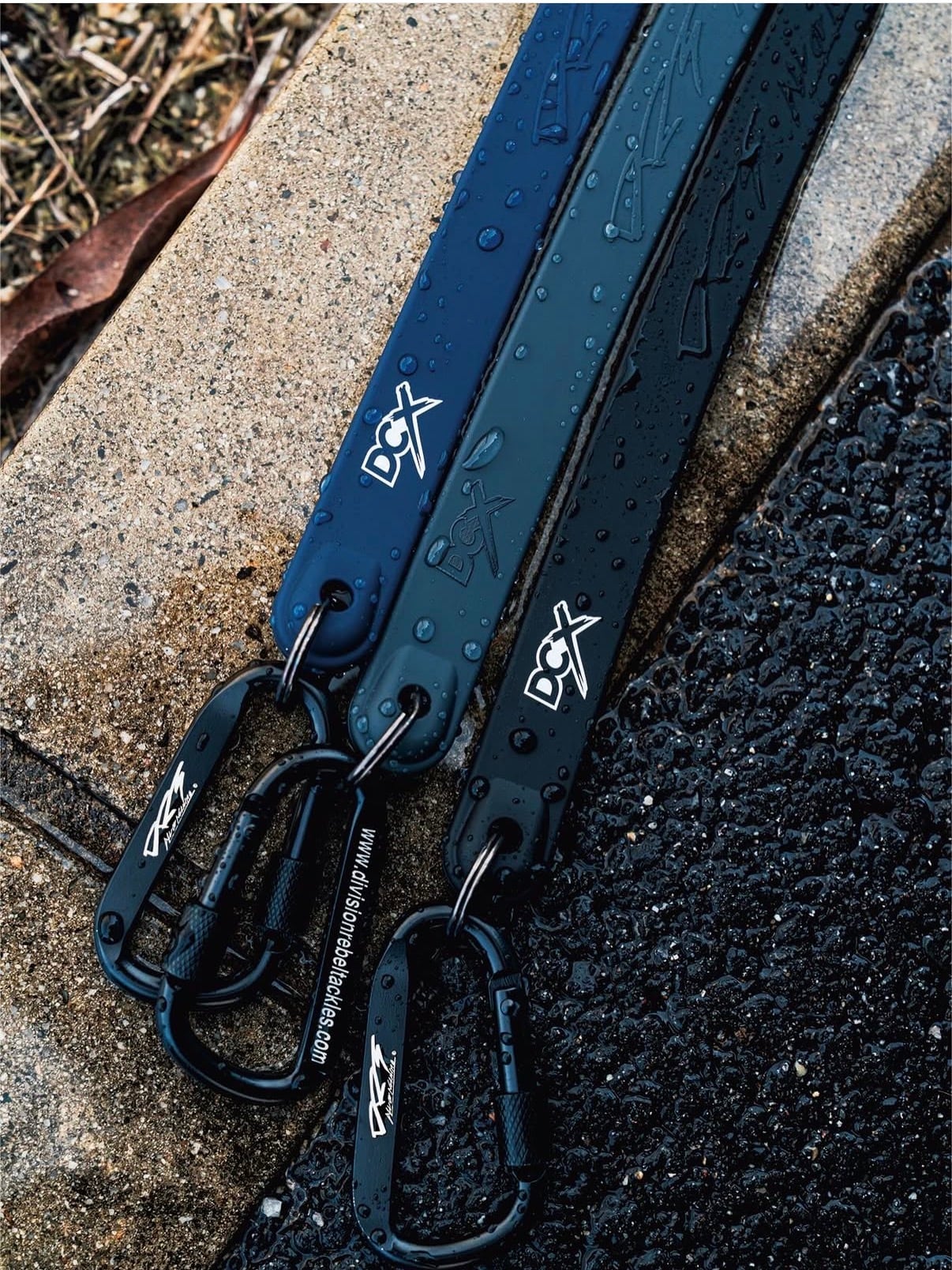 OFF-WHITE クロスアローロゴ水筒　ロングストラップ付き DCX ／ D.C.CORD ver.2 | ルアーショップB－FARM
