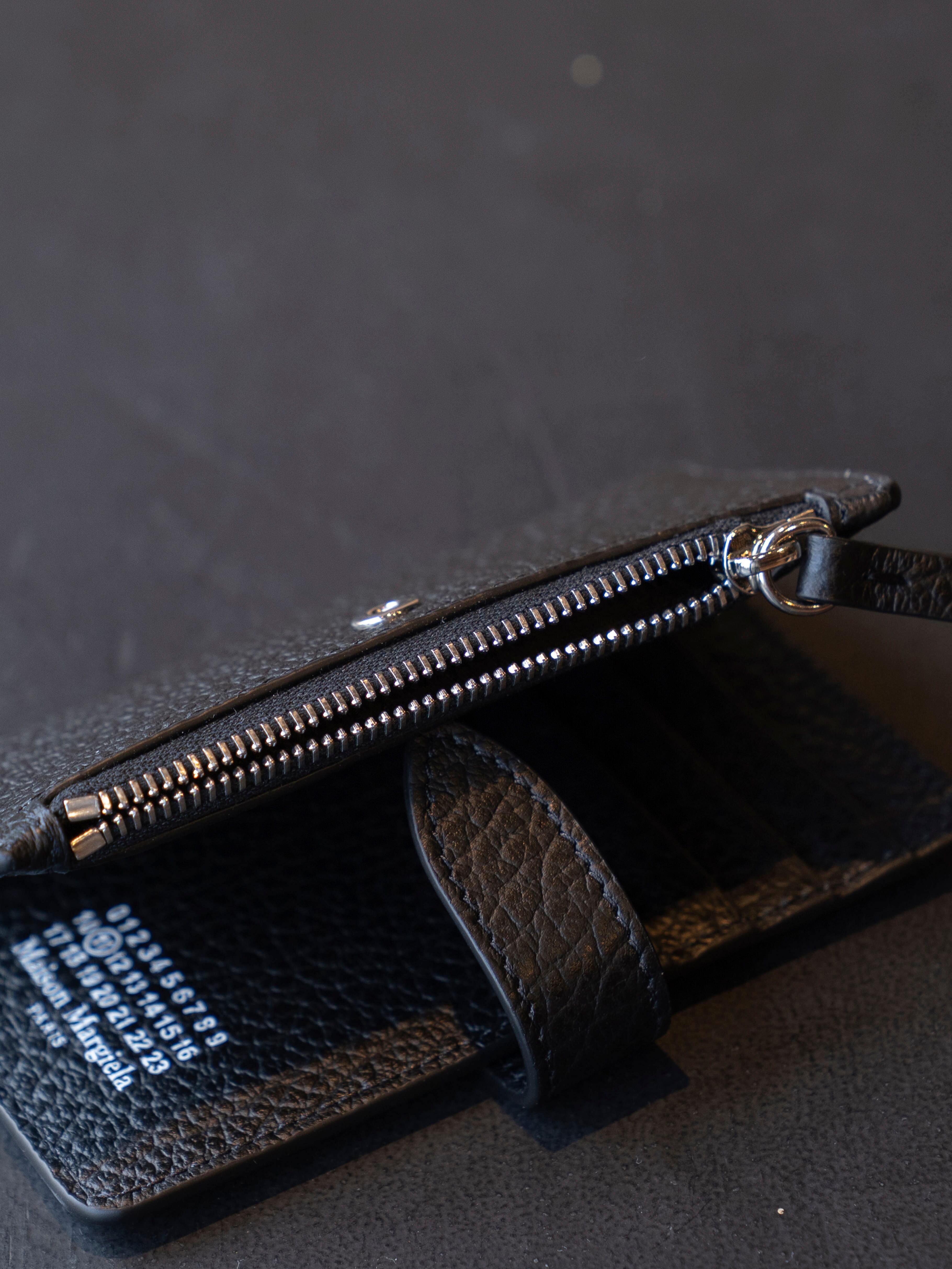 MAISON MARGIELA CARD HOLDER CLIP 2 WITH ZIP Black
