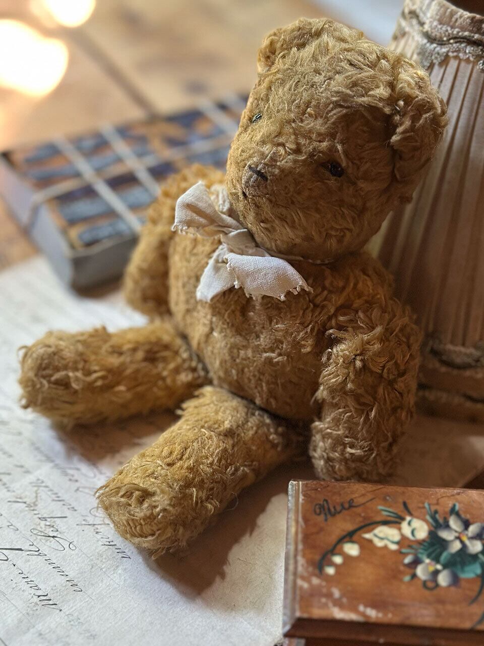 片手サイズ 小さなくったりベア | Brocante de La Cocotte （フランス