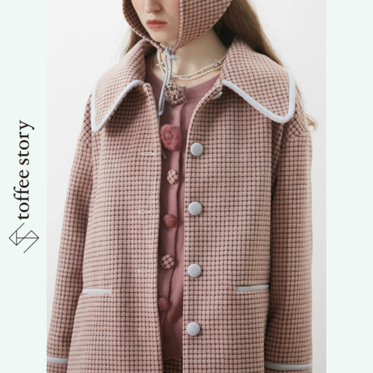 淡彩の格子が揺れる余韻：チェックブレザーコート《XU0286》