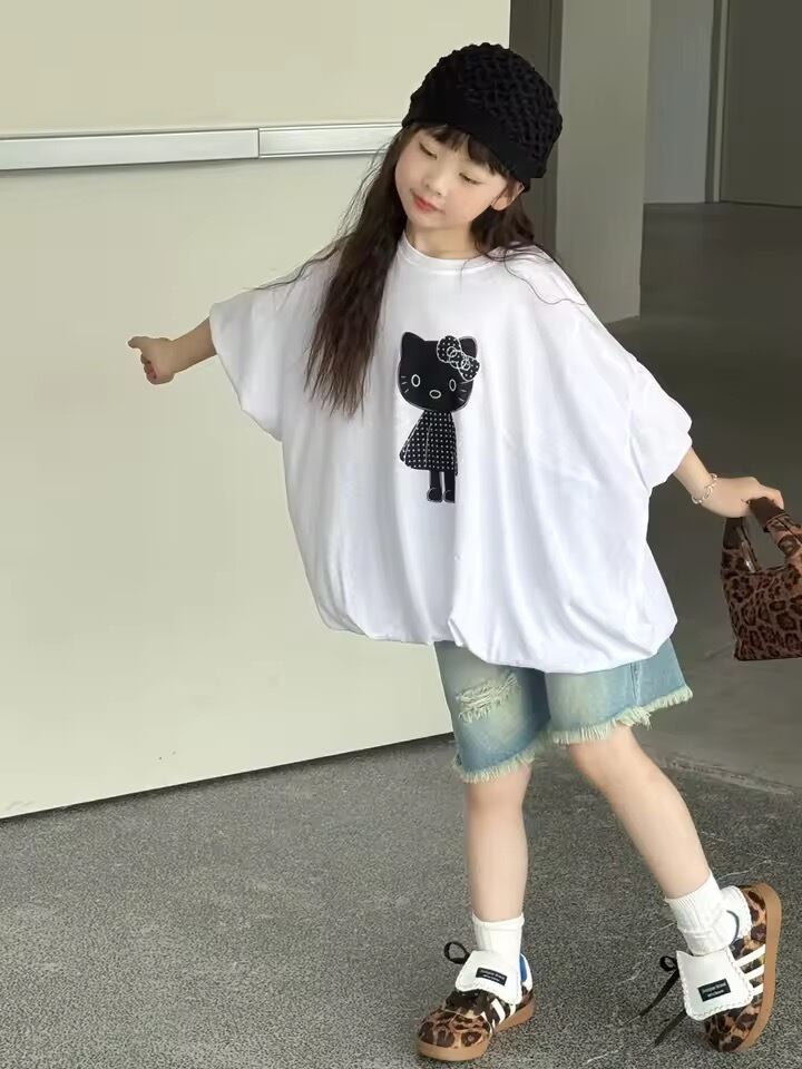 ダメージハーフデニム