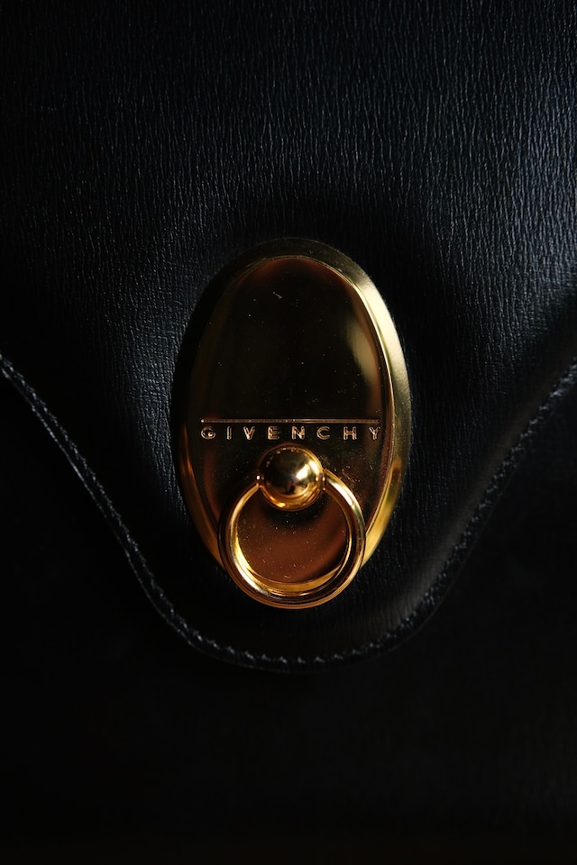 IORI/"GIVENCHY" hand bag