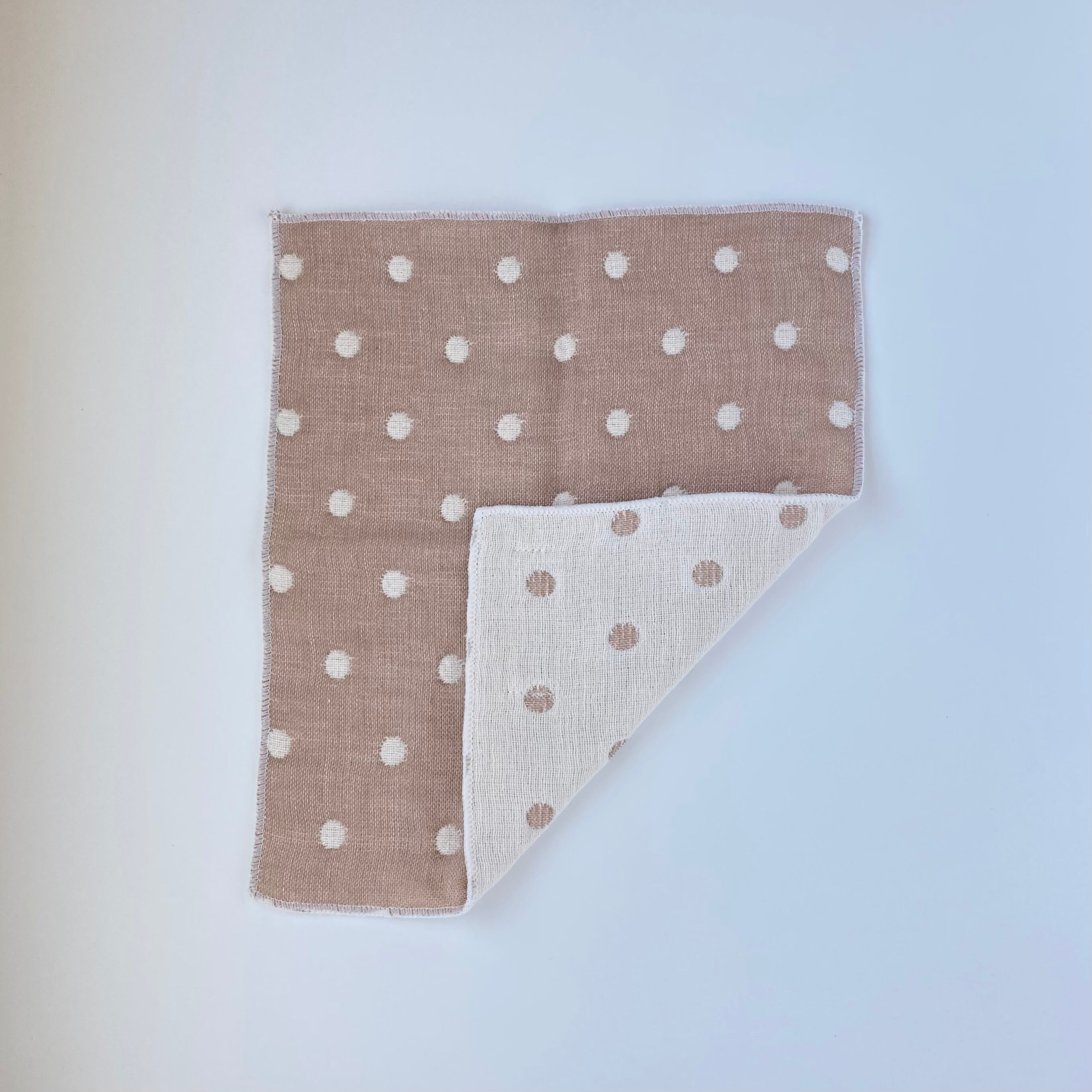 6重ガーゼハンカチ 楽天市場】ハンカチ □六重織ガーゼのハンカチ（ハート）赤ちゃんから